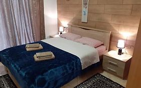 G M 4 ROOMS ΚΕΝΤΡO in the heart of the city